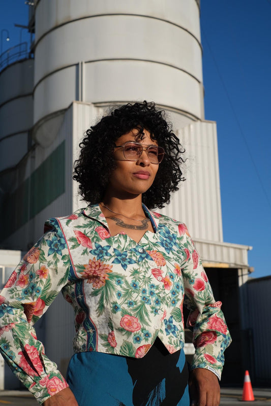 1980's Rocky Mountain Floral Crop Button up